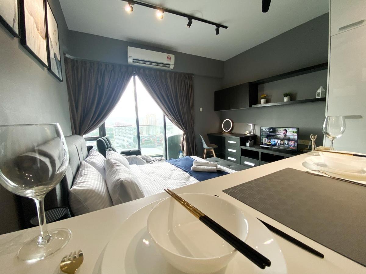 Apartament Lily & Loft - The Grand Sofo, Petaling Jaya Zewnętrze zdjęcie
